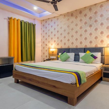 Treebo Shakuntalam, Near Lucknow Airport Hotell Eksteriør bilde